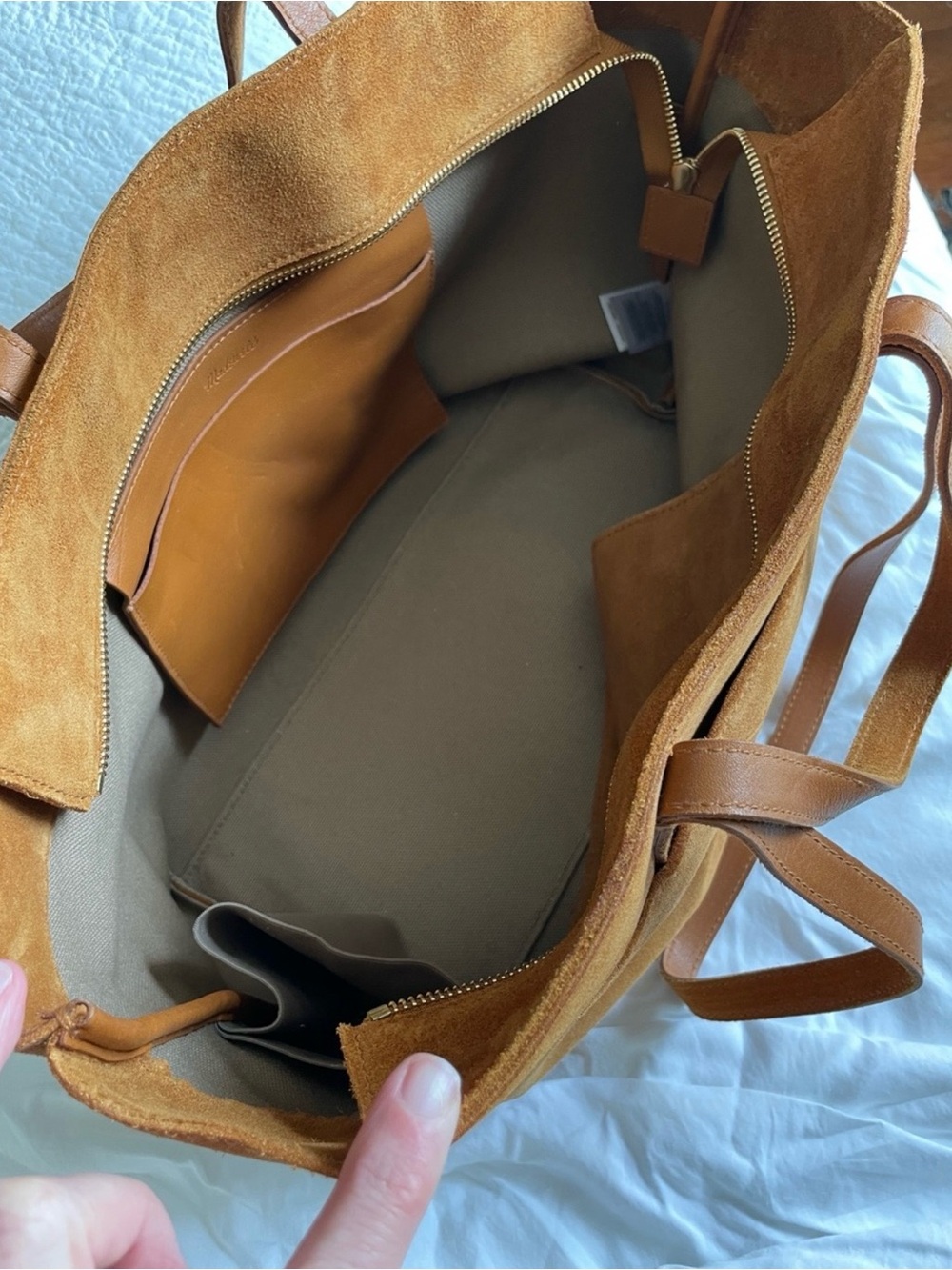 Madewell Essentials Suede Tote in Cognac Brown - Picture 2 of 12
